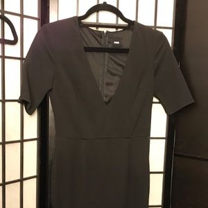 🖤LBD with cut out sides